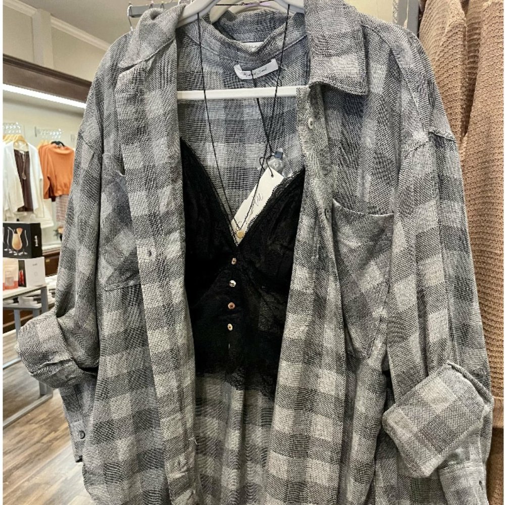 Oversized Plaid Collar Shirt